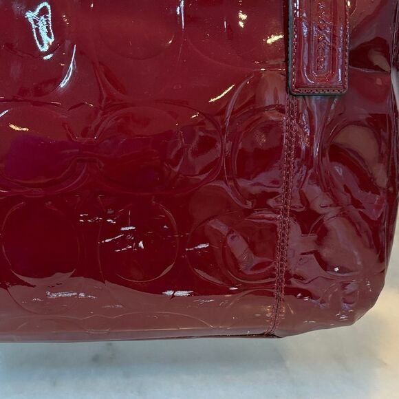 Coach Bag Purse Handbag Pocketbook EW Gallery Embossed High Gloss Patent Leather - Picture 4 of 16
